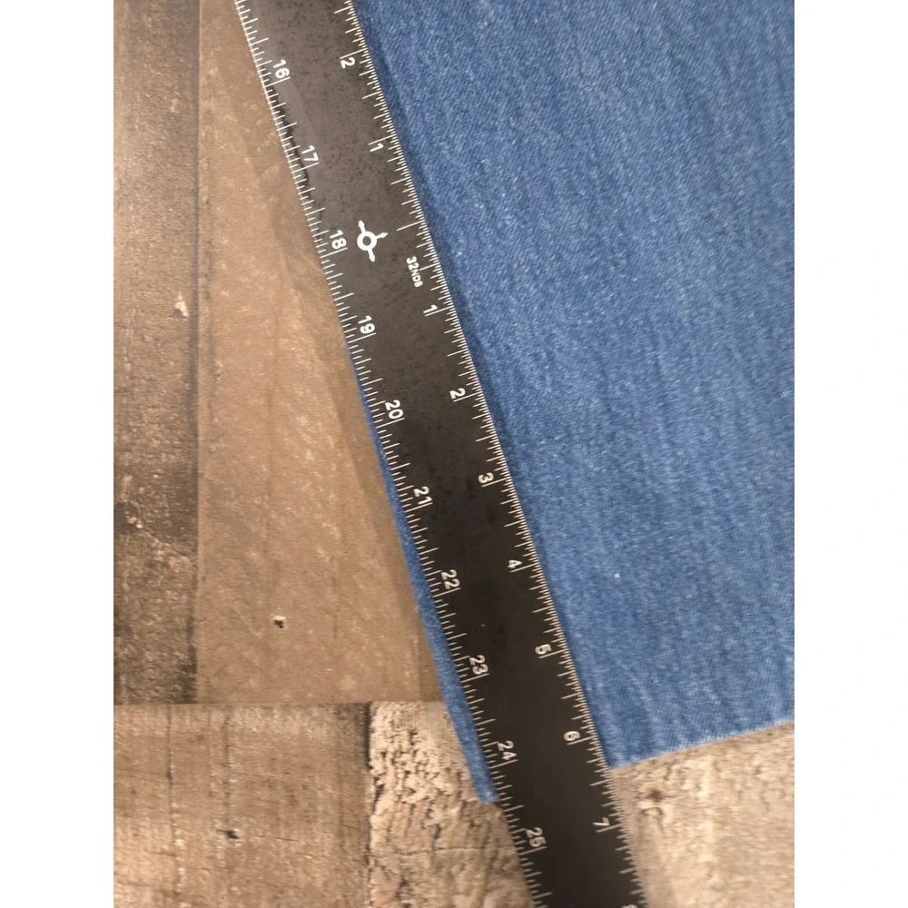 Vintage 70s 80s Levis Movin On Jeans Blue Tab Gold Script Denim Made in USA